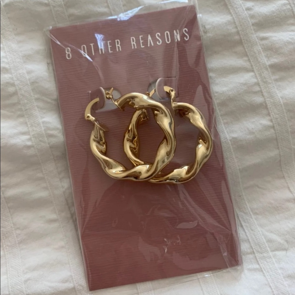 8 other reasons hoops